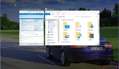 Windows 10 multiple desktops and split screen